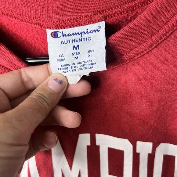 Vintage Champion Crop Sweatshirt Sweatshirt Red SZ Medium Long Sleeve Crewneck - Picture 5 of 12